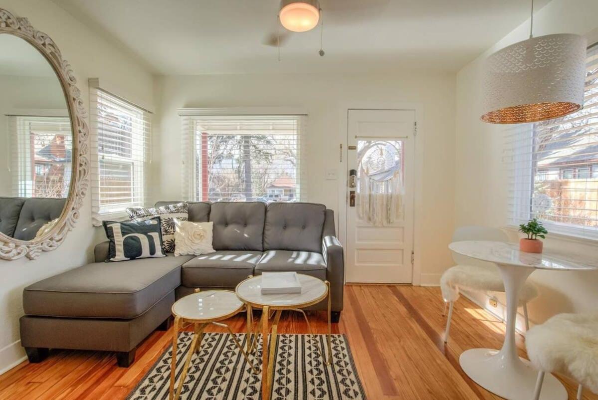 科罗拉多斯普林斯Vintage Tiny House Cute 1Bdrm Big Appeal别墅 外观 照片