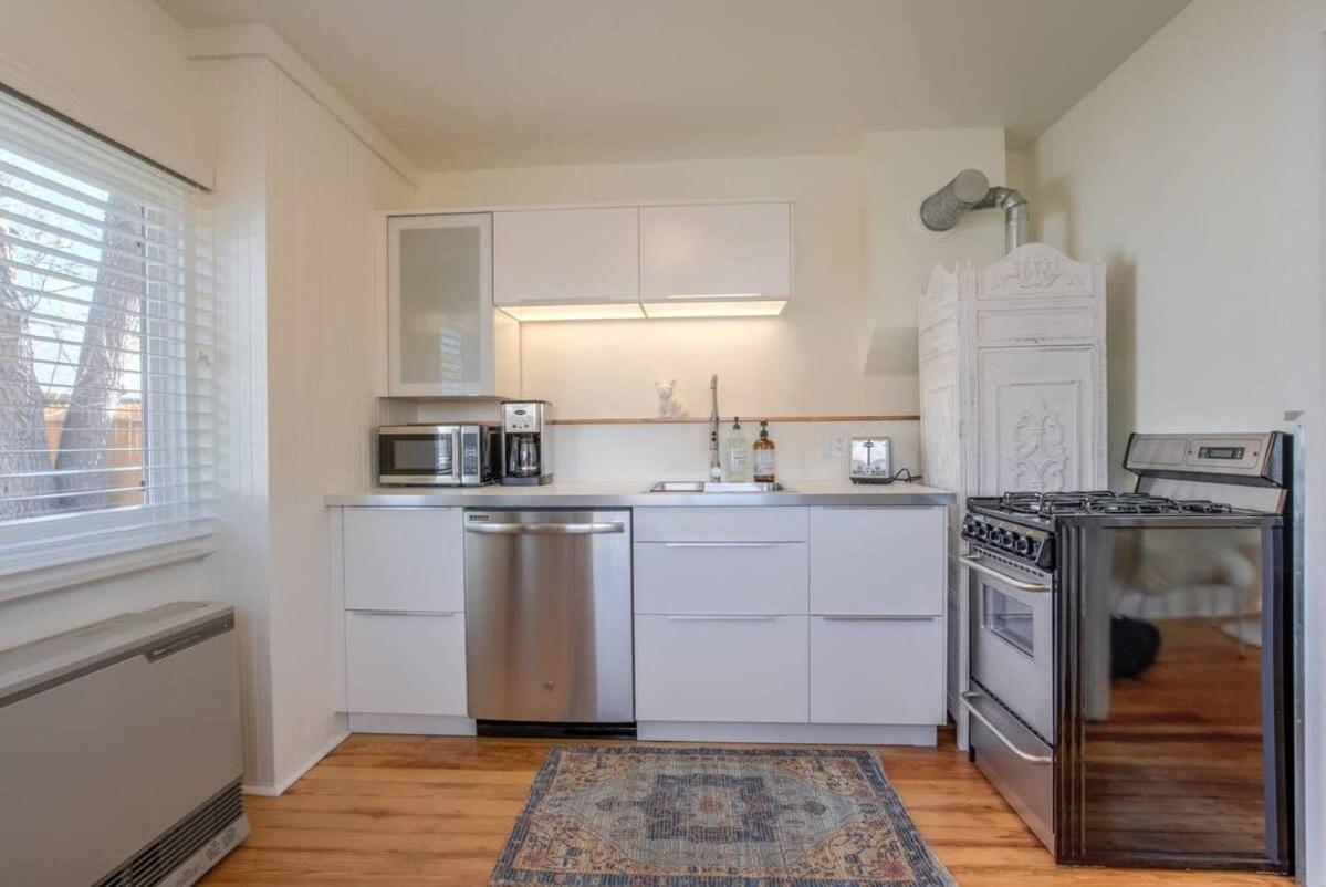 科罗拉多斯普林斯Vintage Tiny House Cute 1Bdrm Big Appeal别墅 外观 照片